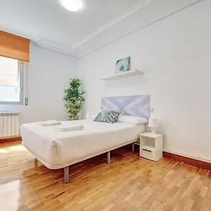 https://apt-vistabella-2-by-clabao.biarritzhotels.info